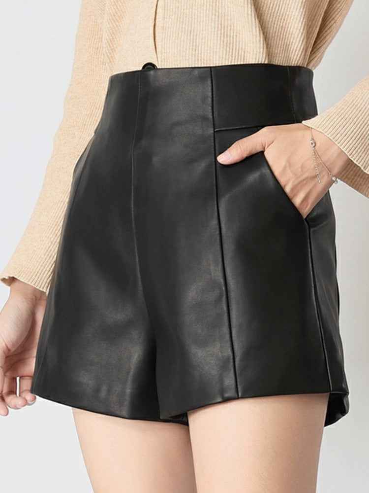 2023 Autumn Explosions Black Leather Shorts Women's High Waist Slim-fit Loose Straight A- leg Wide Leg Bottoming Boots Pants