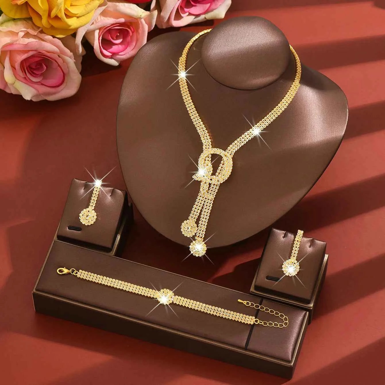New jewelry set - fashionable, luxurious, heavy-duty, full of diamonds, necklace, earrings, bracelet - for brides and weddings.