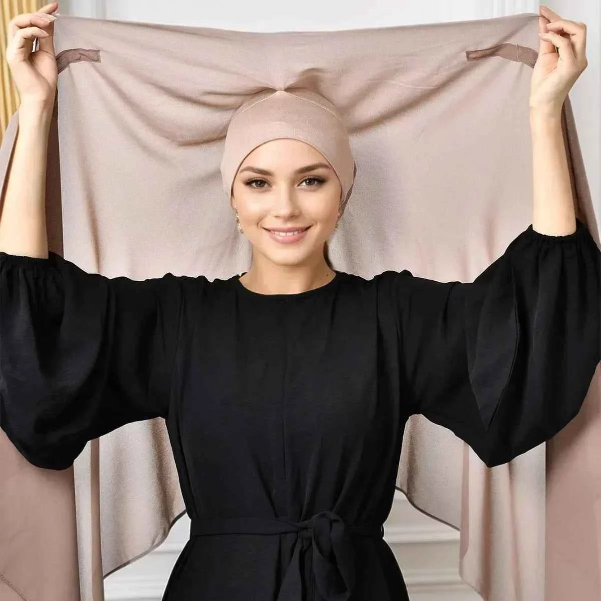 Newest Instant Chiffon Hijab with Magnetic Buckle Solid Color Woman Muslim Hijab Scarf Islamic Turban Fashion Headband Shawls