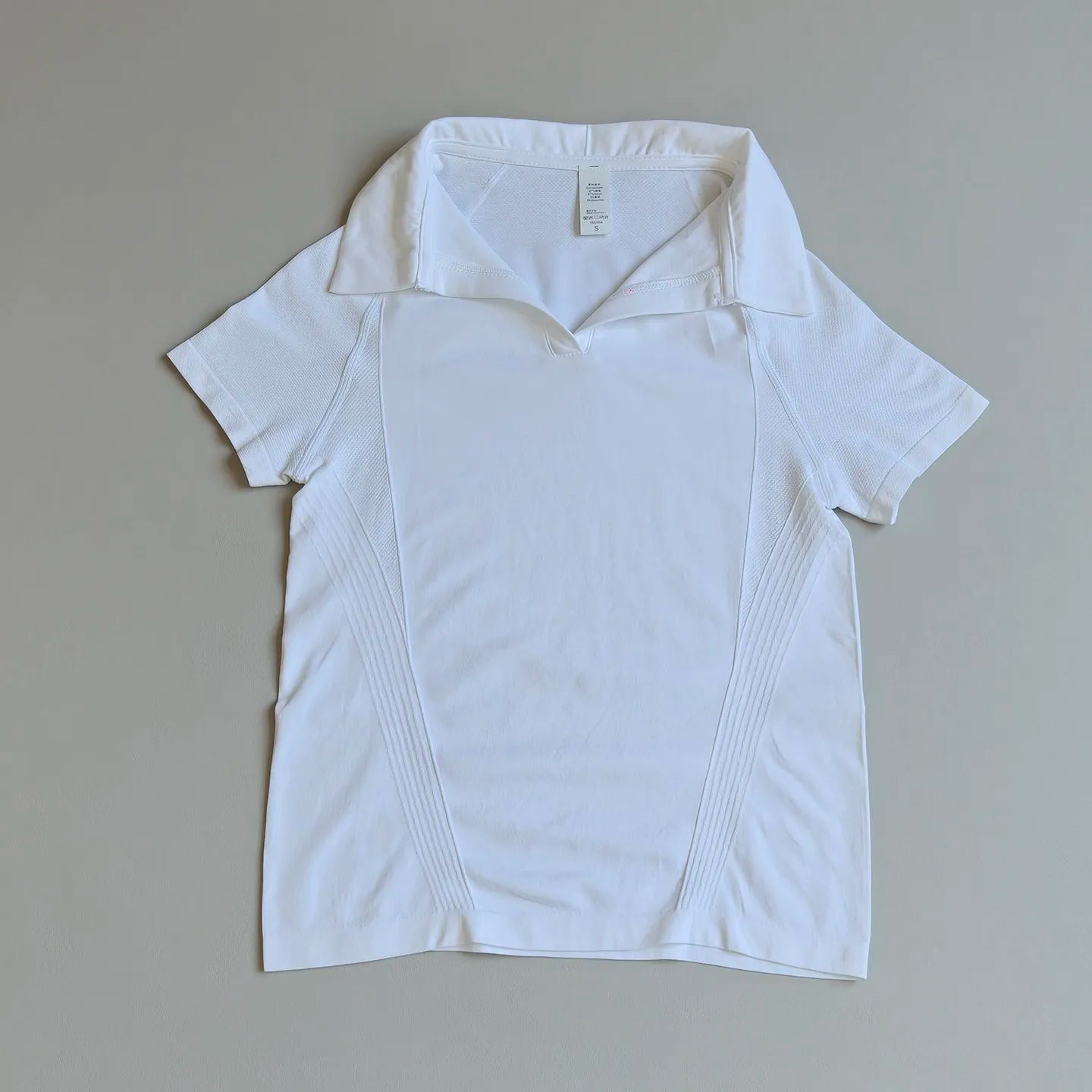 Short Sleeve Sports Polo Top — Breathable Yoga & Badminton Shirt