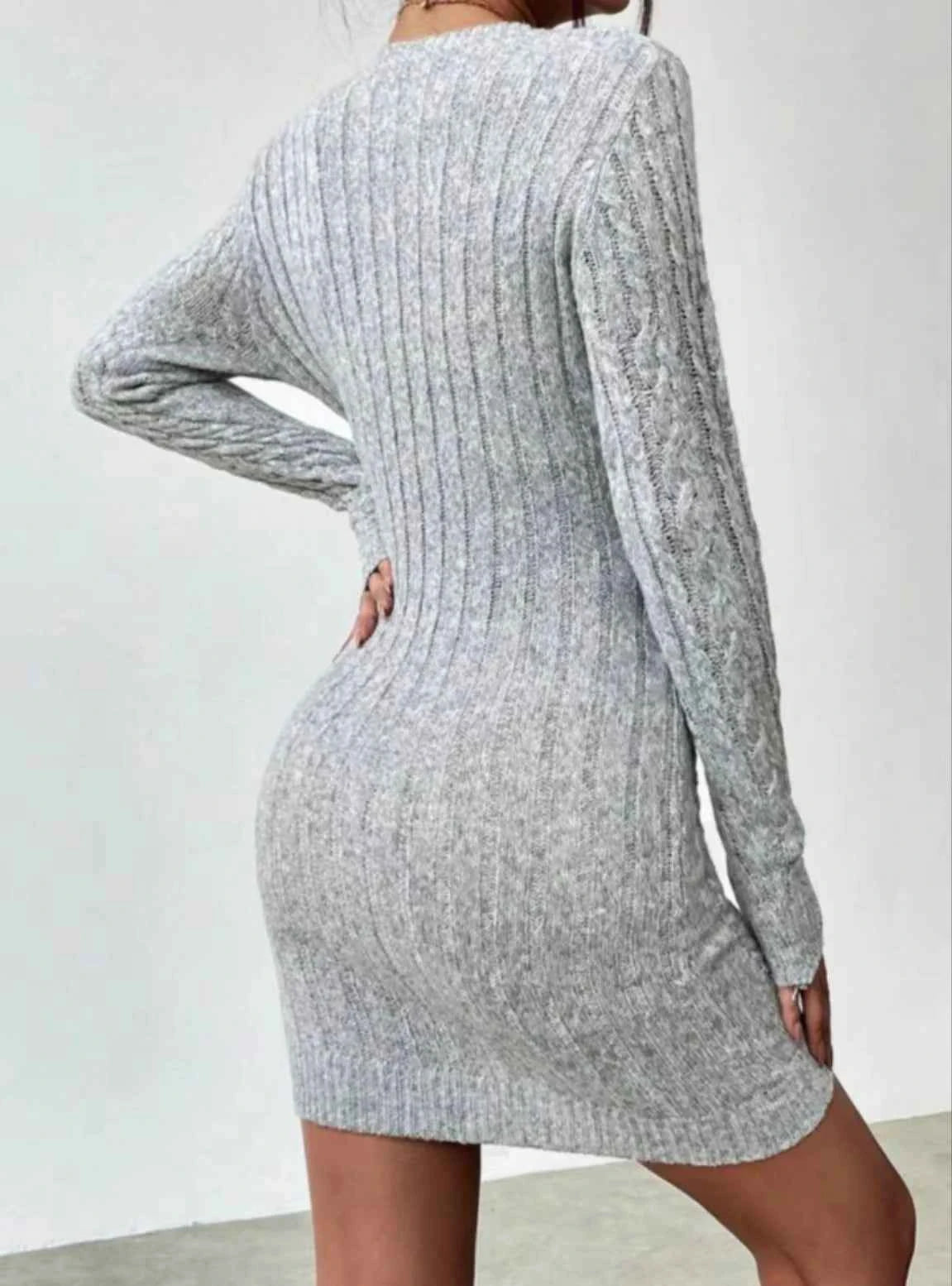 Spice Girl niche temperament slim knit crew neck dress Women's new autumn and winter slim base with short skirt