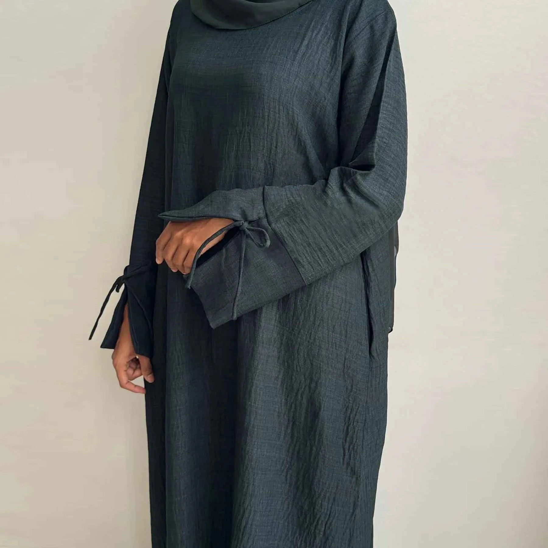 Extra-Loose-Fit Closed Abaya Dress, Drop Shoulder Slit Cuff A-Line Muslim Women Dress, Ramadan Eid Dubai Hijabi Islamic Clothing